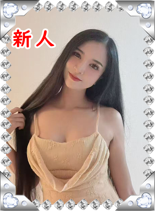 4706女孩.png